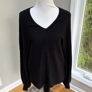 1. State | Women's Elegant Black V-Neck Sweater, Sz M